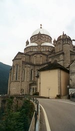 Die Basilika Madonna del Sangue