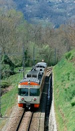 Near Muzzano, the railway descends to the valley of Lake Lugano again