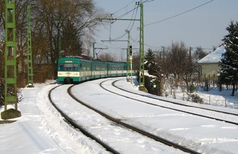 Pomáz - The railway turns with a tight curve to south-east
