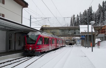 Arosa terminus was rebuilt in 2014. In the background: the portal of the Arosa tunnel.