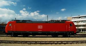 Präsentation der BR 185 der Deutschen Bahn im Budapester Bahnhistorischen Park