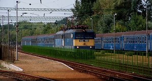 2 locomotives with 5 cars
V43 1152 + V43 1120