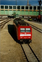 Zweifrequenz-Güterzuglokomotive 185 001 der DB AG
